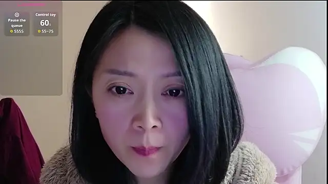 Snapshot of xiaojie_jie chatting on 02-08-26, 07:06 xiaojie jie online show from 02-08-26, 07:06