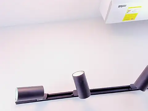 Snapshot of DaphneBlack chatting on 02-20-26, 06:26 DaphneBlack online show from 02-20-26, 06:26