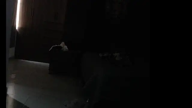 Snapshot of britan69 chatting on 03-04-26, 06:03 britan69 online show from 03-04-26, 06:03