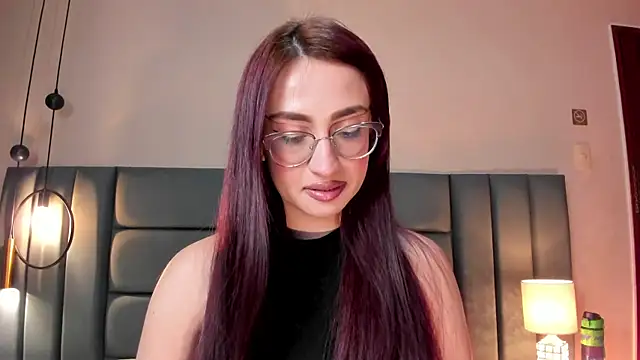 AndraCyruss online show from 02-26-26, 11:48