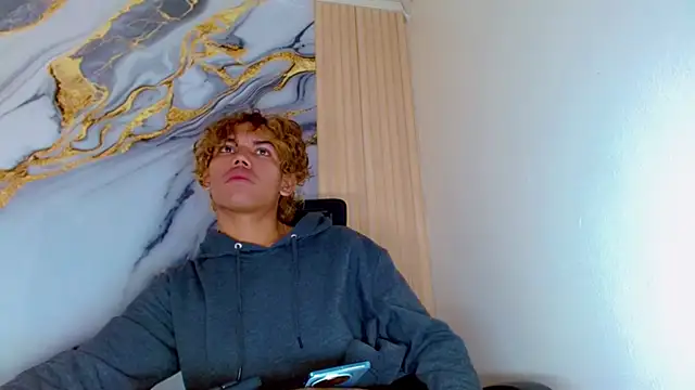 DaviidBuckx  online show from 04-05-26, 02:25