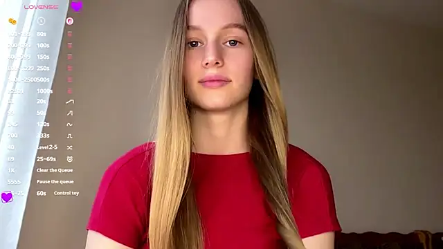 Snapshot of Viktoria_Vibes chatting on 05-09-26, 03:39 Viktoria Vibes online show from 05-09-26, 03:39