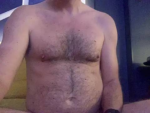 Snapshot of daddyffpig chatting on 02-10-26, 12:59 daddyffpig online show from 02-10-26, 12:59