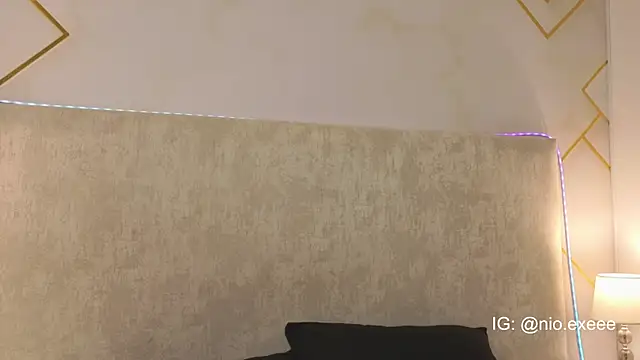 Snapshot of Nioki_ chatting on 04-01-26, 03:40 Nioki online show from 04-01-26, 03:40