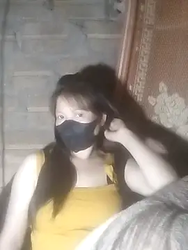 Snapshot of Yang-my- chatting on 02-14-26, 01:08 Yang-my- online show from 02-14-26, 01:08