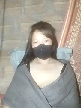 Snapshot of Yang-my- chatting on 02-15-26, 01:20 Yang-my- online show from 02-15-26, 01:20