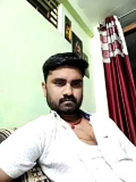 Snapshot of loyalboy_0052 chatting on 02-21-26, 04:52 loyalboy 0052 online show from 02-21-26, 04:52