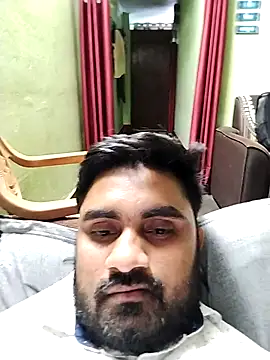 Snapshot of loyalboy_0052 chatting on 04-02-26, 07:00 loyalboy 0052 online show from 04-02-26, 07:00