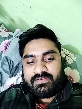 Snapshot of loyalboy_0052 chatting on 04-14-26, 06:25 loyalboy 0052 online show from 04-14-26, 06:25