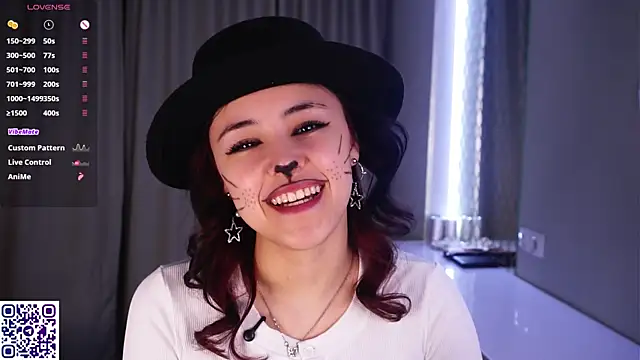 Snapshot of VerlieChahal chatting on 02-22-26, 08:18 VerlieChahal online show from 02-22-26, 08:18