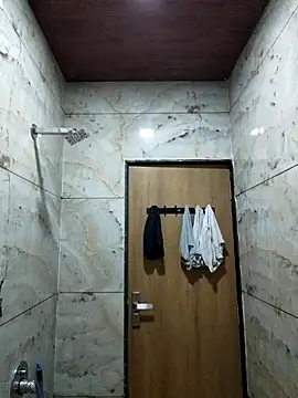 Sam03s online show from 04-04-26, 11:40