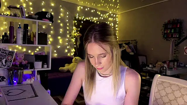 amily sunray online show from 02-25-26, 02:16