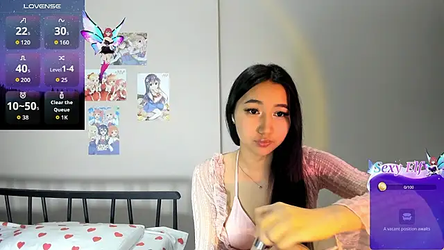 Snapshot of aiko_vex chatting on 02-14-26, 01:24 aiko vex online show from 02-14-26, 01:24