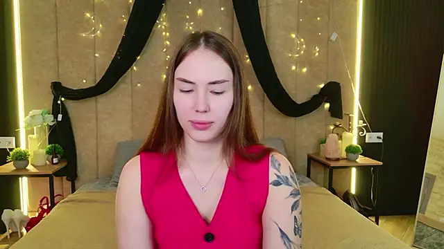 Arielle Vade online show from 05-25-26, 05:13