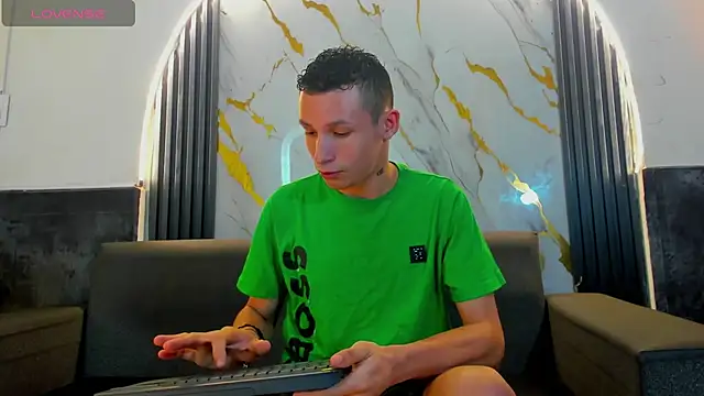 Snapshot of Isaak_26 chatting on 03-04-26, 12:00 Isaak 26 online show from 03-04-26, 12:00