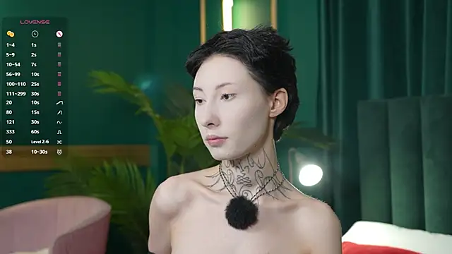 roxy morrison x online show from 04-12-26, 12:10