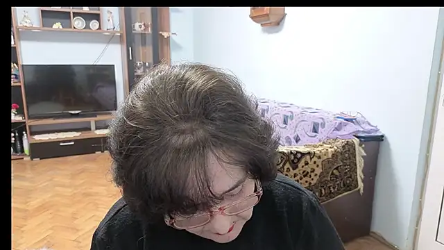 Snapshot of xMaryxAnne chatting on 02-23-26, 06:27 xMaryxAnne online show from 02-23-26, 06:27