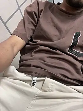 hassuniii online show from 02-12-26, 09:21