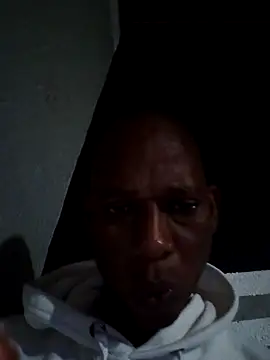 Snapshot of smallt98 chatting on 02-14-26, 10:50 smallt98 online show from 02-14-26, 10:50