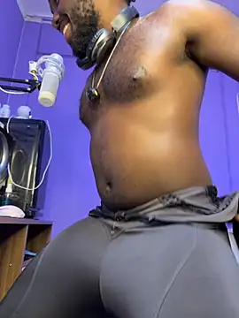 Snapshot of Ebanhot chatting on 02-13-26, 03:46 Ebanhot online show from 02-13-26, 03:46