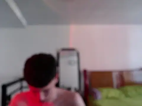 Snapshot of matidick_23cm chatting on 02-20-26, 09:15 matidick 23cm online show from 02-20-26, 09:15