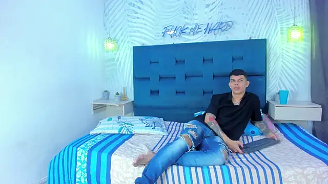 Adventurous Boys online show from 03-02-26, 06:15