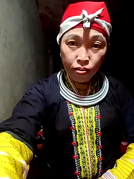 Snapshot of NAINKUTE chatting on 02-20-26, 11:43 NAINKUTE online show from 02-20-26, 11:43