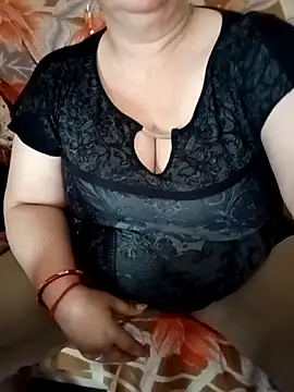 Snapshot of Simran_008 chatting on 04-07-26, 05:08 Simran 008 online show from 04-07-26, 05:08