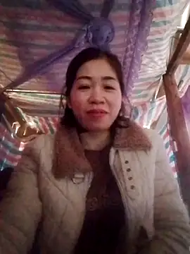 Snapshot of -Lundy- chatting on 02-09-26, 07:23 -Lundy- online show from 02-09-26, 07:23