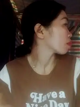 Snapshot of -Lundy- chatting on 02-20-26, 04:09 -Lundy- online show from 02-20-26, 04:09