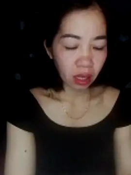 Snapshot of -Lundy- chatting on 02-23-26, 11:35 -Lundy- online show from 02-23-26, 11:35