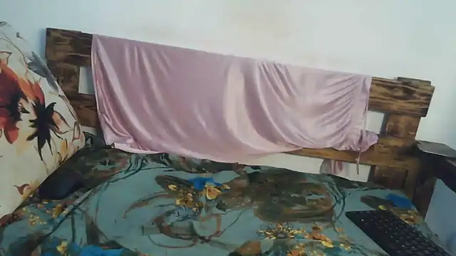 Snapshot of elfaty chatting on 03-31-26, 05:30 elfaty online show from 03-31-26, 05:30