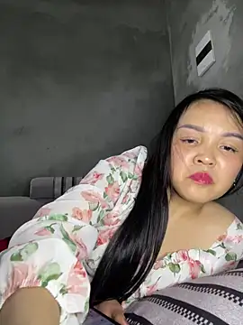 Strawberry-wet online show from 03-05-26, 01:51