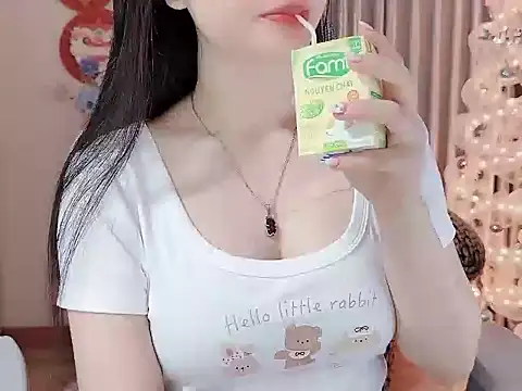 Agnelyn    online show from 04-07-26, 02:01