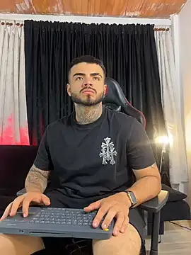 Snapshot of Benjii_Carter1 chatting on 03-02-26, 04:25 Benjii Carter1 online show from 03-02-26, 04:25