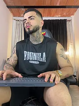 Benjii Carter1 online show from 04-01-26, 02:56