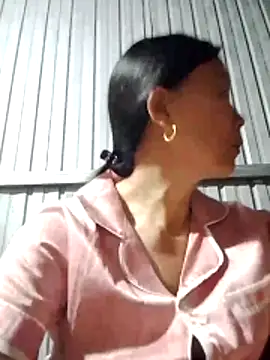 Snapshot of Kiss_love2 chatting on 06-28-26, 01:55 Kiss love2 online show from 06-28-26, 01:55