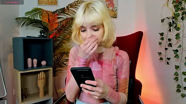 wow angel online show from 03-08-26, 05:22