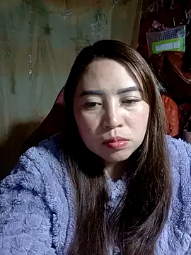 Snapshot of yun_2006 chatting on 02-18-26, 02:35 yun 2006 online show from 02-18-26, 02:35