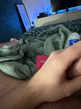 Snapshot of Thomascrtz chatting on 02-22-26, 10:30 Thomascrtz online show from 02-22-26, 10:30