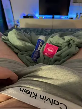 Thomascrtz online show from 04-15-26, 08:42