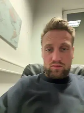 lovefuess online show from 02-18-26, 05:42