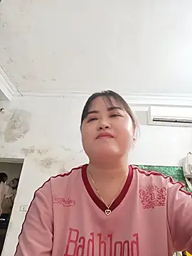 Snapshot of Kee-kimlee chatting on 06-15-26, 02:58 Kee-kimlee online show from 06-15-26, 02:58