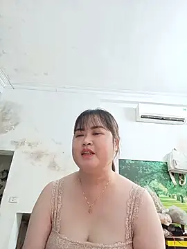 Kee-kimlee online show from 06-19-26, 10:08