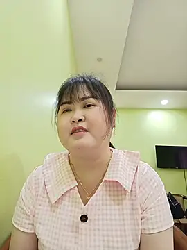 Kee-kimlee online show from 07-17-26, 03:24