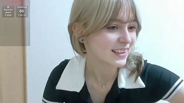 Snapshot of e_ri_ka93 chatting on 07-20-26, 01:24 e ri ka93 online show from 07-20-26, 01:24