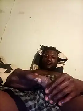 Snapshot of buchoo14 chatting on 02-14-26, 07:10 buchoo14 online show from 02-14-26, 07:10