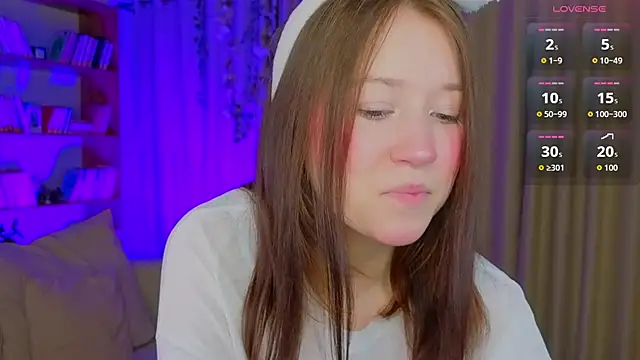 MmollyMay online show from 04-08-26, 09:20