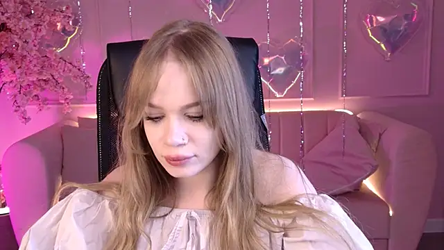 Snapshot of AmyNox chatting on 02-16-26, 05:58 AmyNox online show from 02-16-26, 05:58