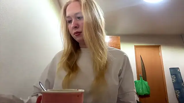 Snapshot of RoseBakeer chatting on 02-19-26, 05:42 RoseBakeer online show from 02-19-26, 05:42